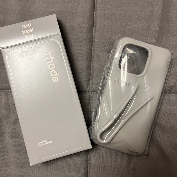 Rhode Lip Case 15 Pro Brand New - Picture 1 of 2